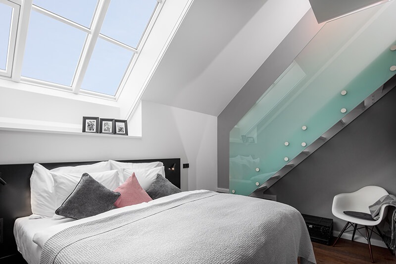 the manes hotel - family duplex suite room 5. 607-8