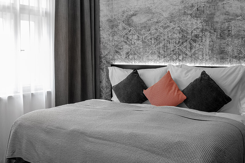 the manes hotel - junior suite room 610-3